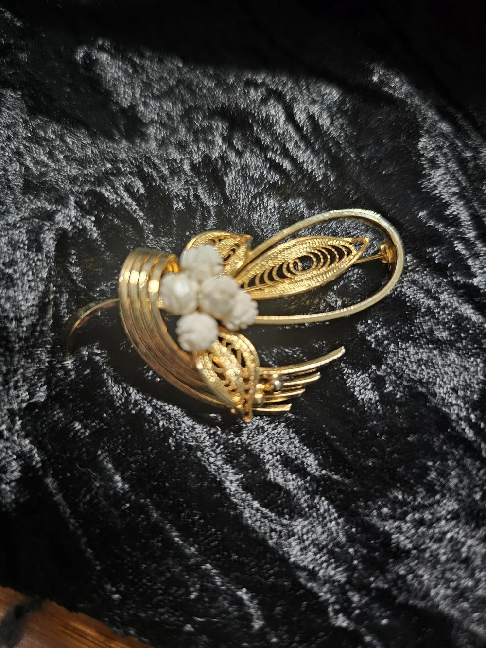 Gold Floral Ribbon Brooch with Cream Flower Accents signed